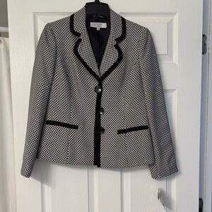 Kasper Black and White Women's Blazer with Bold Trim